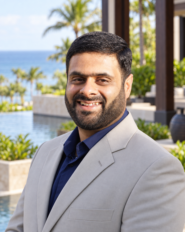 Abbas, Strategy Director at Major Travel