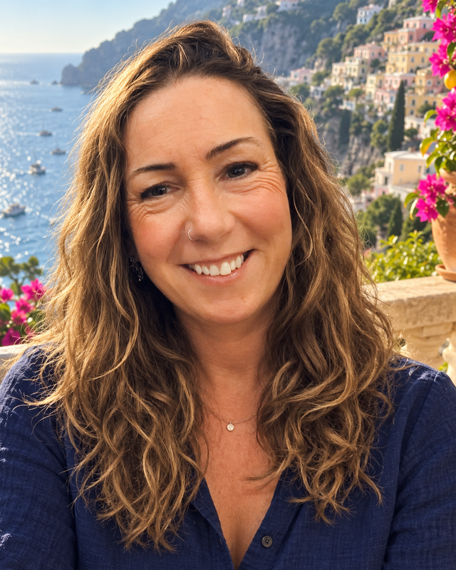 Nickola, Product Executive at Major Travel