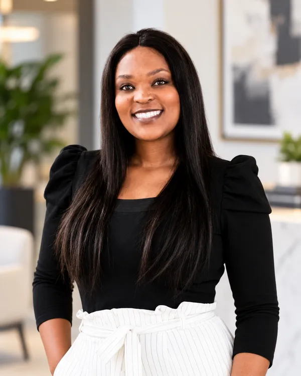 Sbongile, Reservations Consultant at Major Travel
